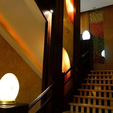 Base-Sanlitun Serviced Apartment 北京 エクステリア 写真